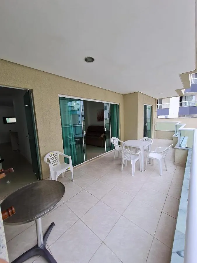 Lägenhet Amplo E Aconchegante Apartamento Com 3 Quartos A 50M Da Praia De Bombas Bombinhas