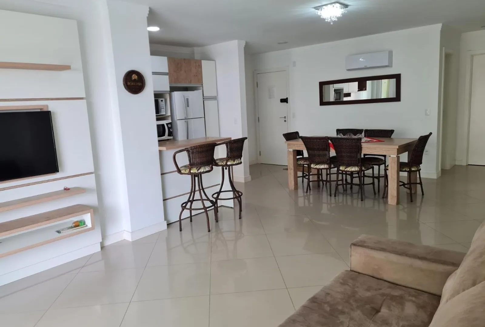Amplo E Aconchegante Apartamento Com 3 Quartos A 50M Da Praia De Bombas Bombinhas